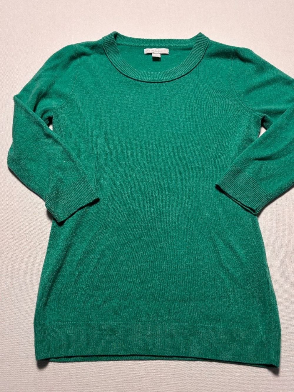 New York and Company Green 3/4 Sleeve Sweater Size XS